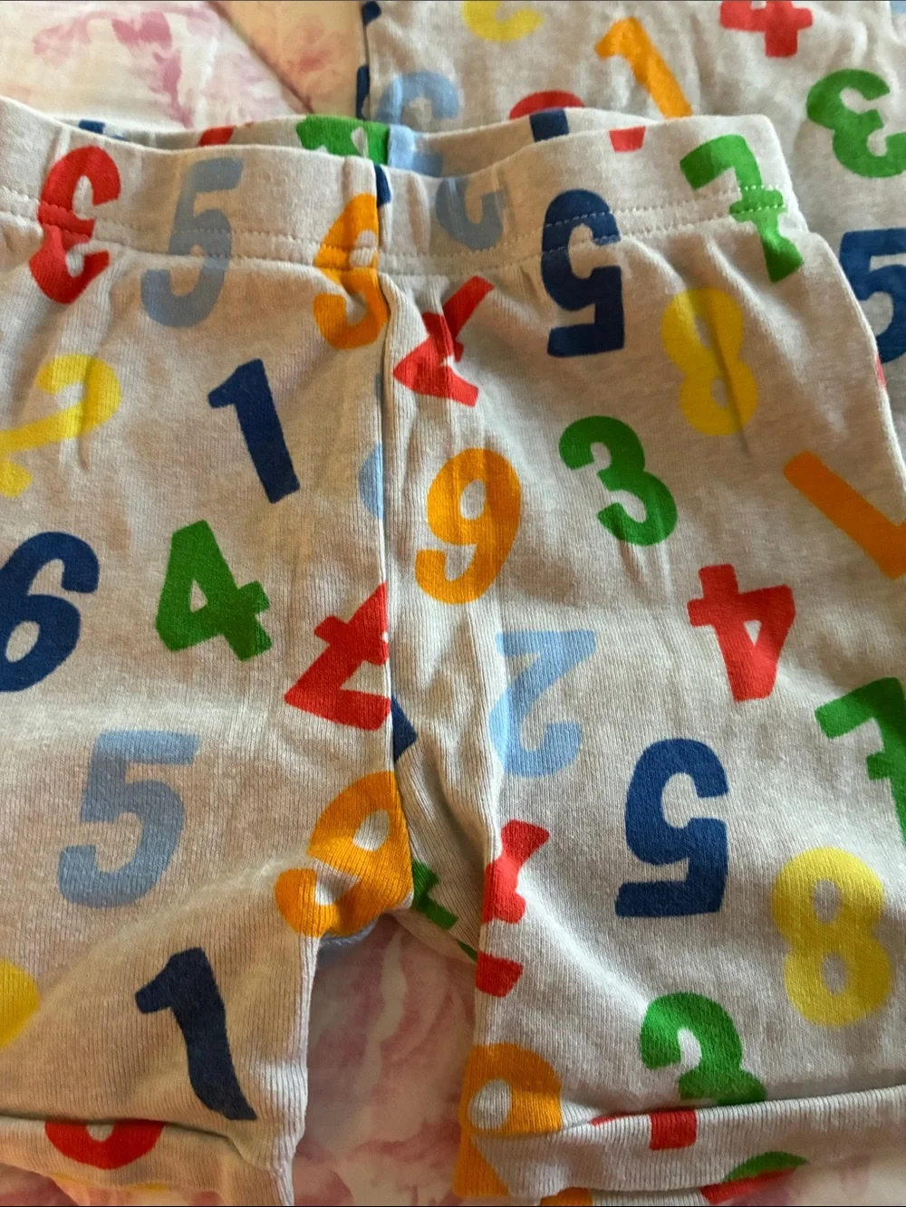 Old Navy Gray Short Pajama Set with Multicolor Numbers